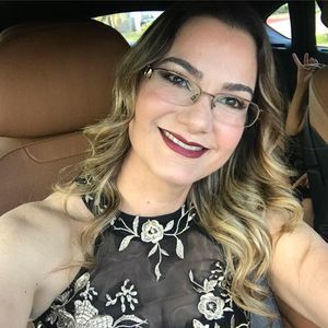 Meet your Posher, Mariela